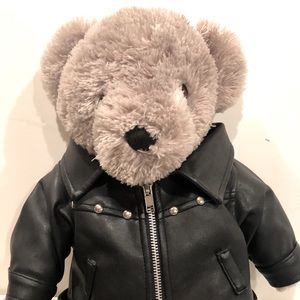 18” stuffed bear with outfits!